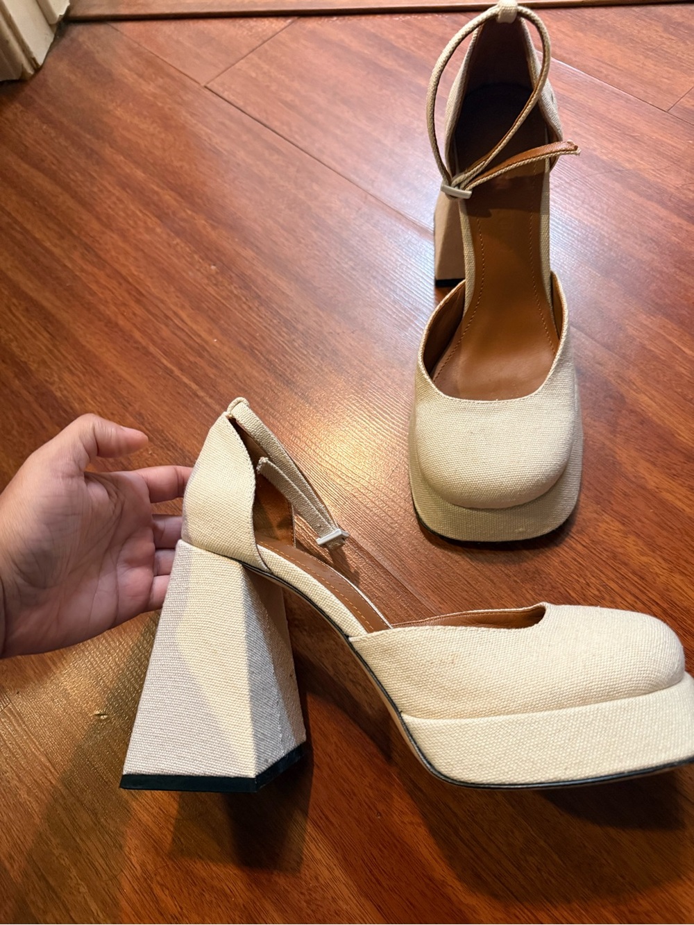 SHUSHU/TONG OFF WHITE CANVAS PLATFORM HEELS - BEIGE - Picture 4 of 13